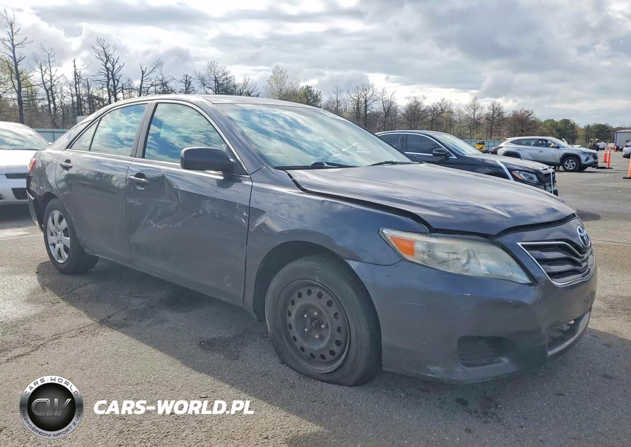 2010 Toyota Camry Le VIN:4T1BF3EK9AU070573 - 4