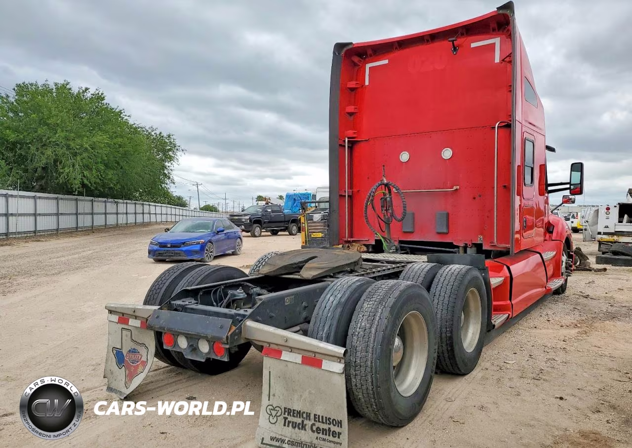 2022 Kenworth T680 Semi Truck VIN:1XKYD49X2NJ482328 - 4