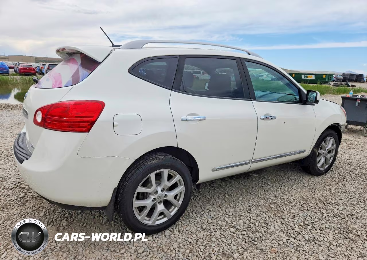 2012 Nissan Rogue S VIN:JN8AS5MVXCW370136 - 3