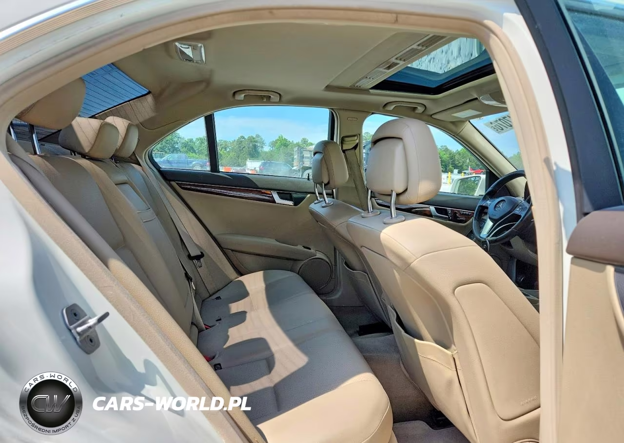 2012 Mercedes-Benz C 250 VIN:WDDGF4HB1CA606020 - 10
