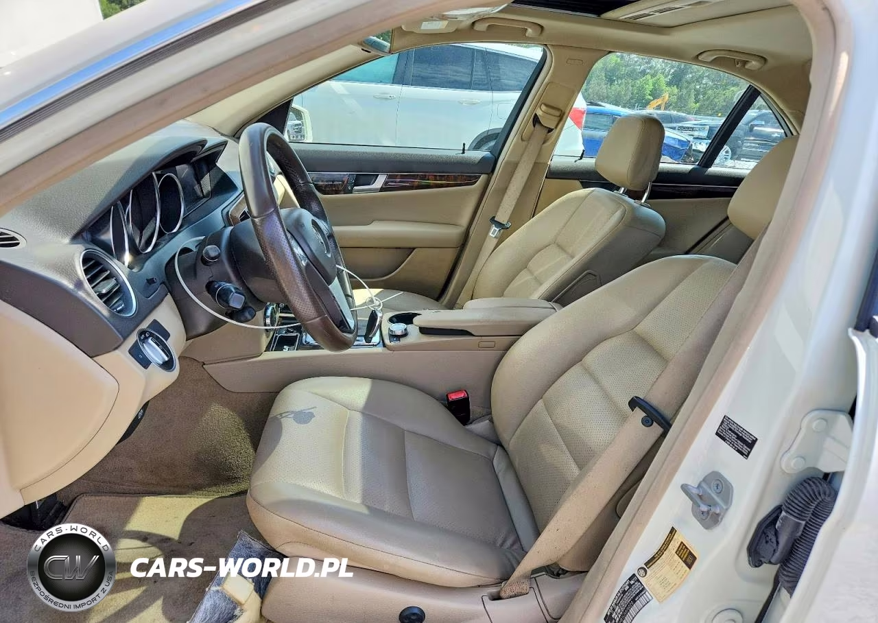 2012 Mercedes-Benz C 250 VIN:WDDGF4HB1CA606020 - 7