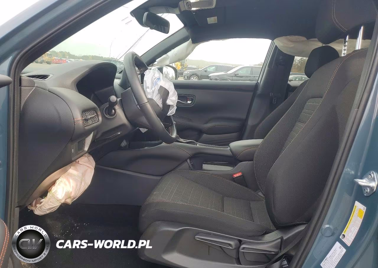 2026 Honda Hr-V Sport VIN:3CZRZ2H55TM745248 - 7