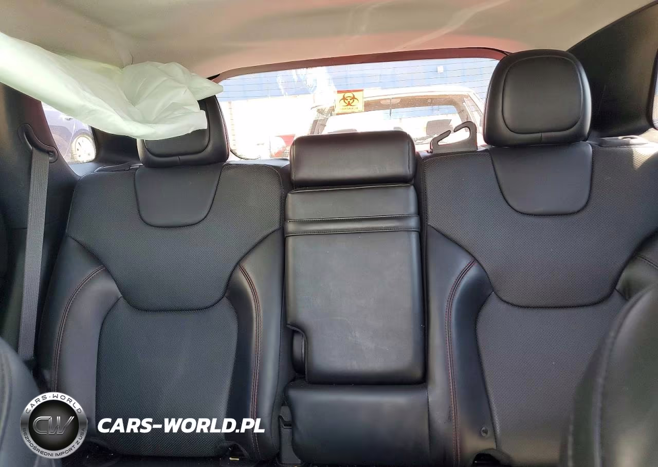 2019 Jeep Cherokee Trailhawk VIN:1C4PJMBX3KD380332 - 10