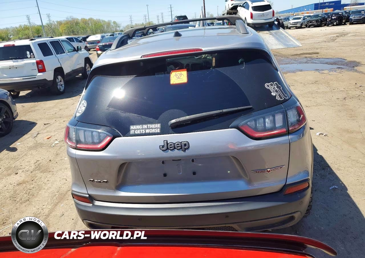 2019 Jeep Cherokee Trailhawk VIN:1C4PJMBX3KD380332 - 6