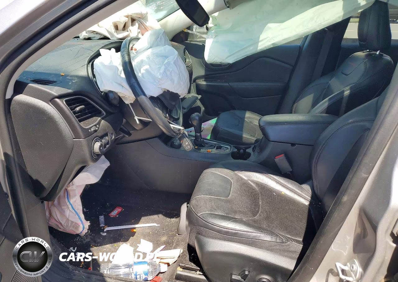 2019 Jeep Cherokee Trailhawk VIN:1C4PJMBX3KD380332 - 7