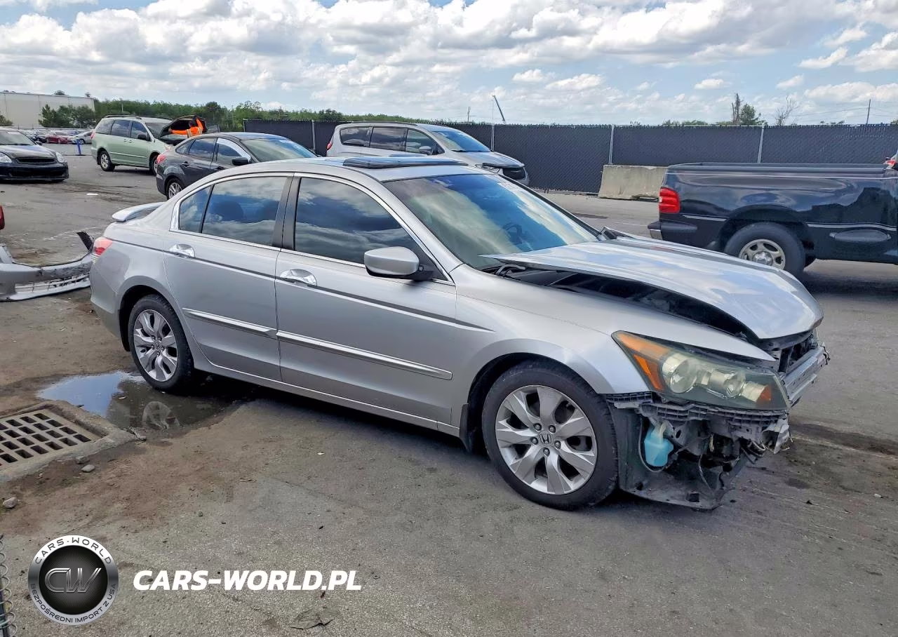 2010 Honda Accord Exl VIN:1HGCP3F83AA011319 - 4