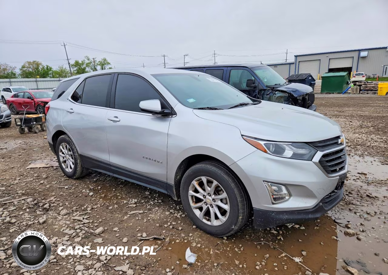 2018 Chevrolet Equinox Lt VIN:3GNAXJEV5JS570359 - 4