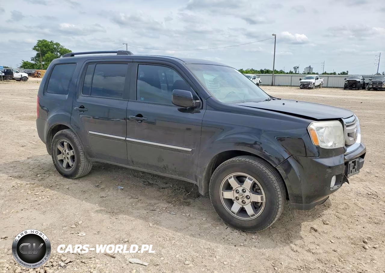 2011 Honda Pilot Touring VIN:5FNYF3H9XBB030682 - 4