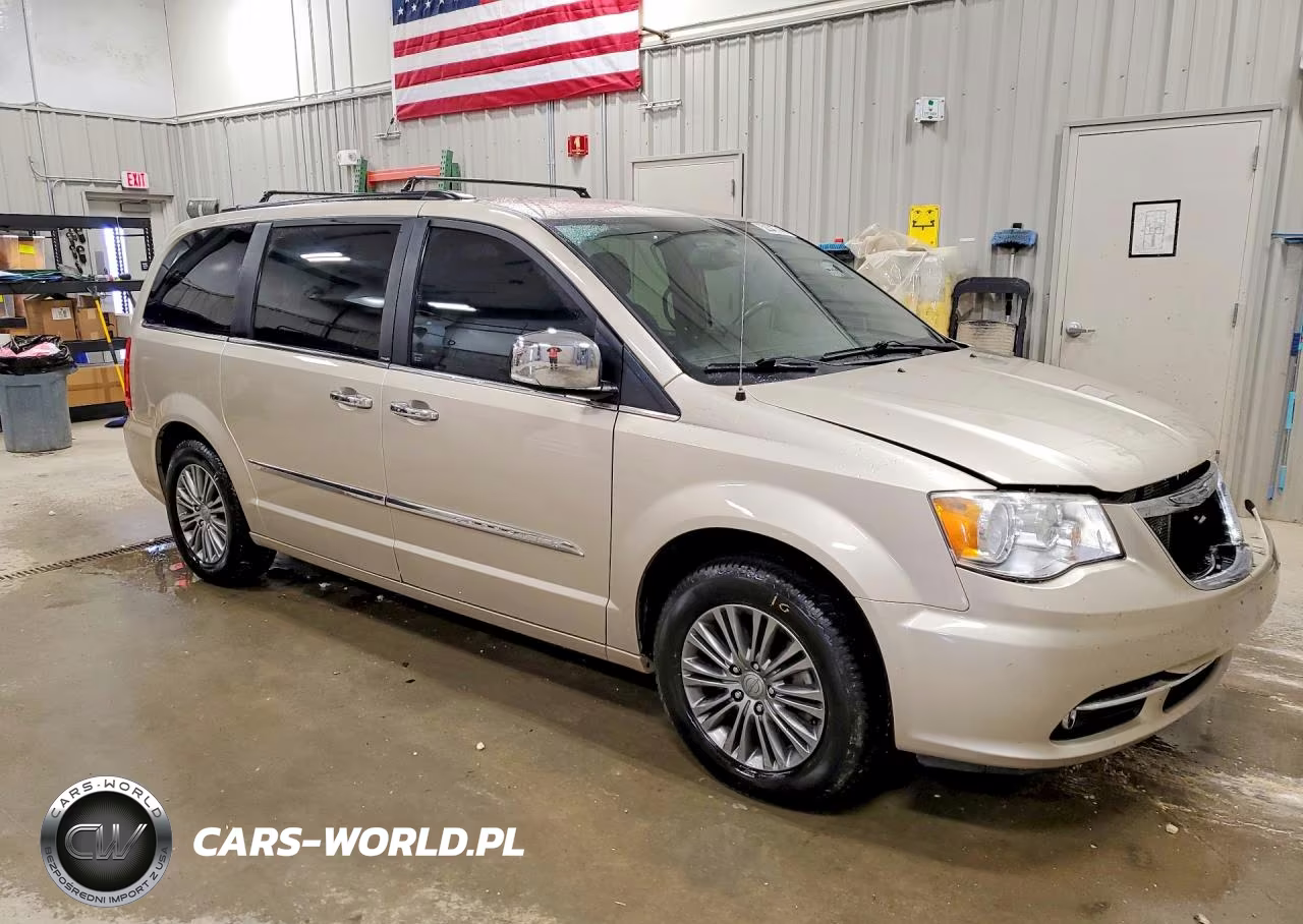 2014 Chrysler Town & Country Touring L VIN:2C4RC1CG4ER233969 - 4