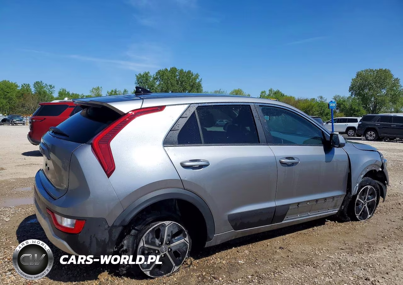 2026 Kia Niro Lx VIN:KNDCP3LE9T5339459 - 3