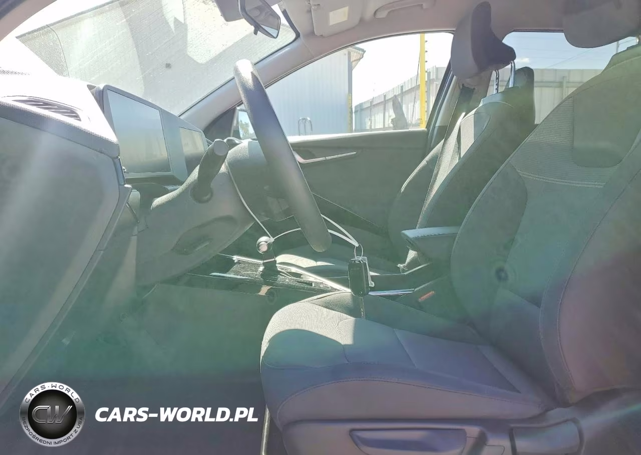 2026 Kia Niro Lx VIN:KNDCP3LE9T5339459 - 7
