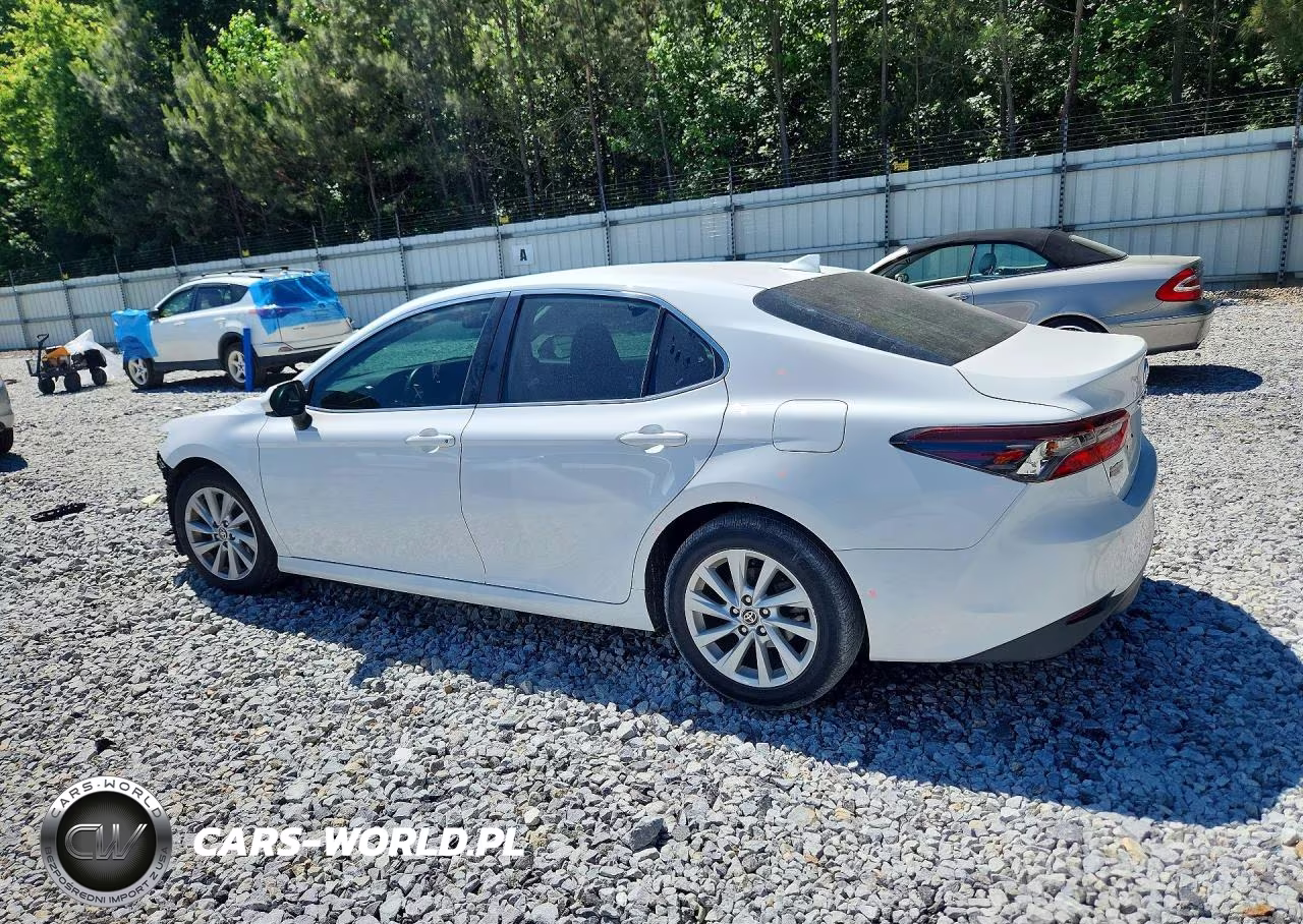 2022 Toyota Camry Le VIN:4T1C11AK5NU634870 - 2
