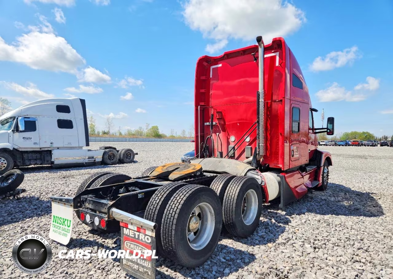 2023 Kenworth Constructi - Semi Truck VIN:1XKYDP9X3PJ218099 - 4