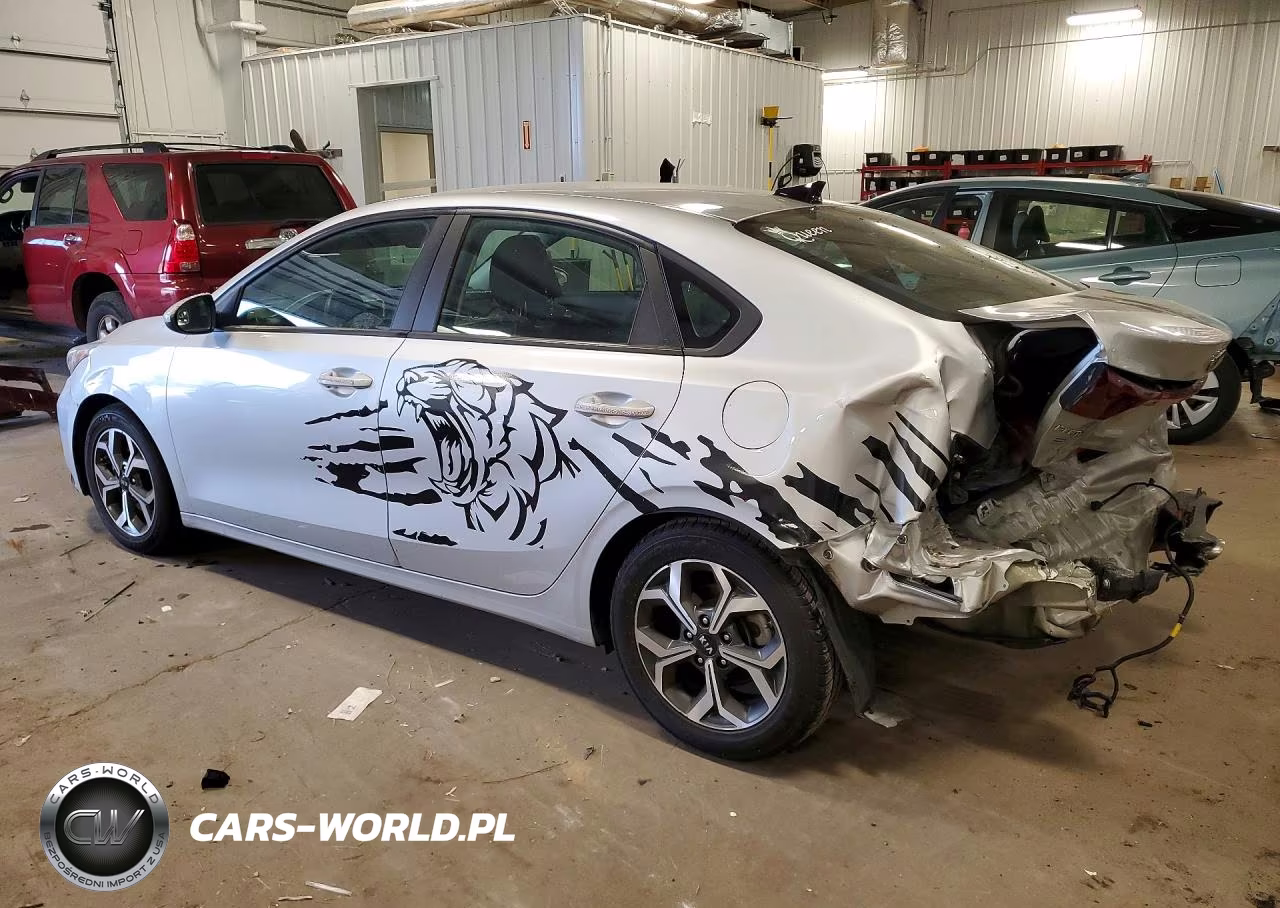 2021 Kia Forte Lxs VIN:3KPF24AD2ME338400 - 2