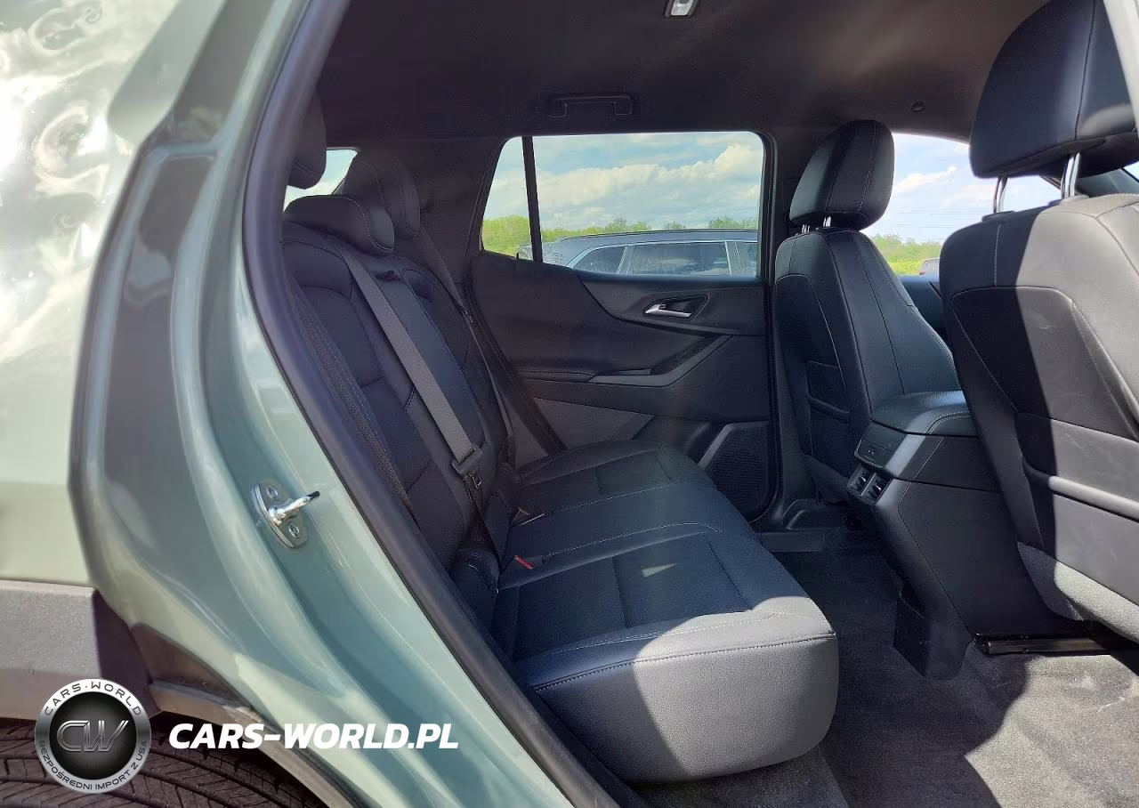 2025 Chevrolet Equinox Lt VIN:3GNAXPEG7SL114914 - 11