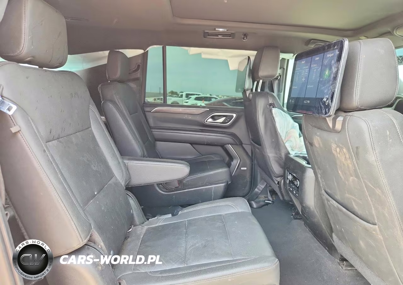 2021 Chevrolet Suburban K1500 Z71 VIN:1GNSKDKD3MR475113 - 11