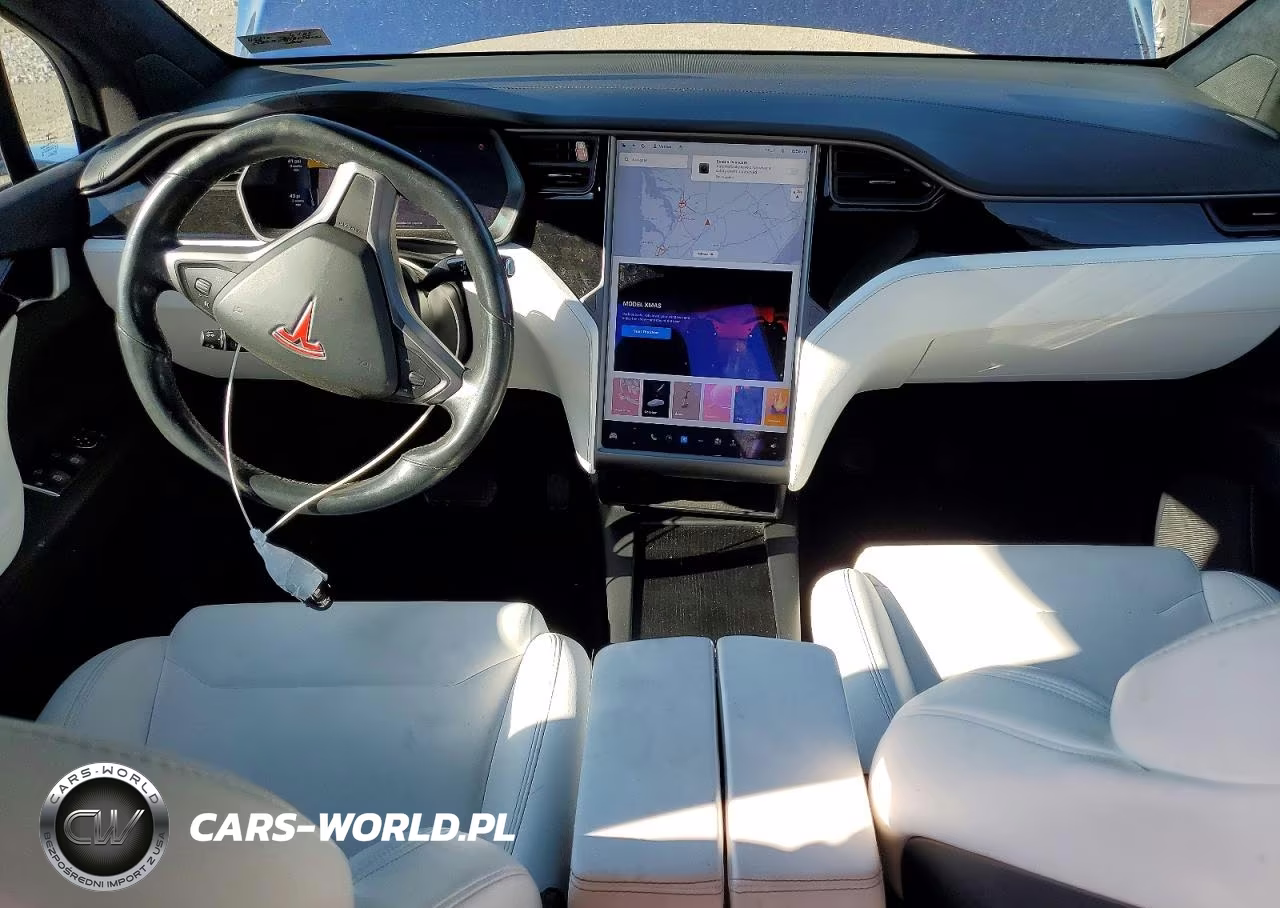 2019 Tesla Model X VIN:5YJXCAE27KF152626 - 8