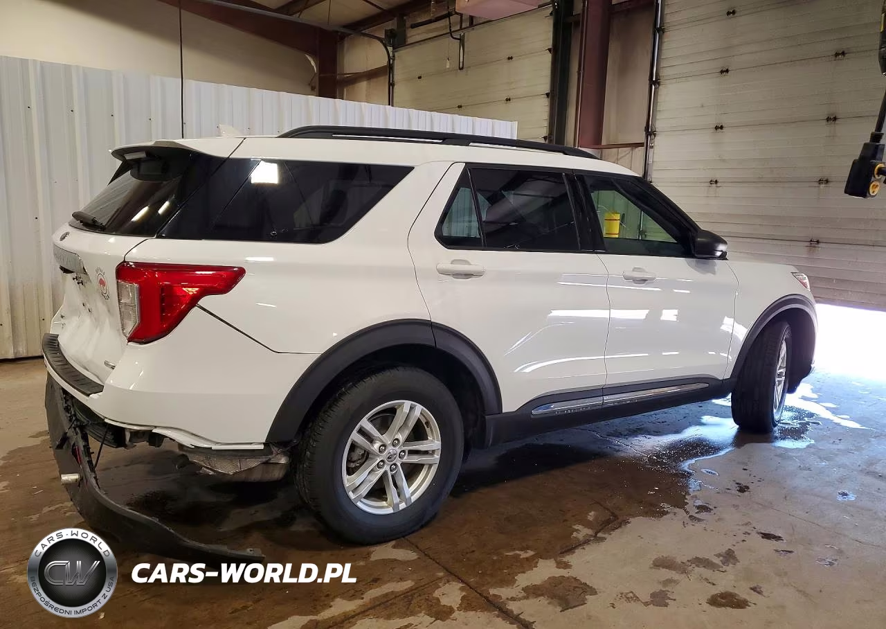 2020 Ford Explorer Xlt VIN:1FMSK8DH1LGC73120 - 3