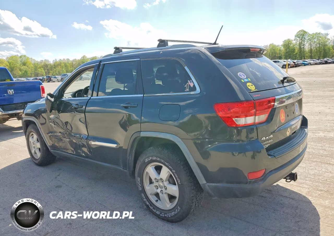2011 Jeep Grand Cherokee Laredo VIN:1J4RR4GG0BC546171 - 2