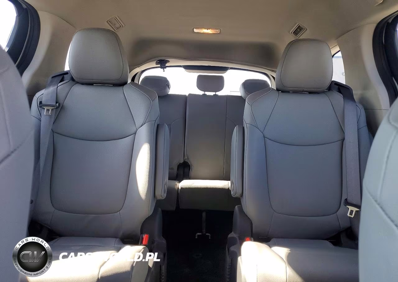 2024 Toyota Sienna Xle 7-Passenger VIN:5TDJSKFC4RS132880 - 10