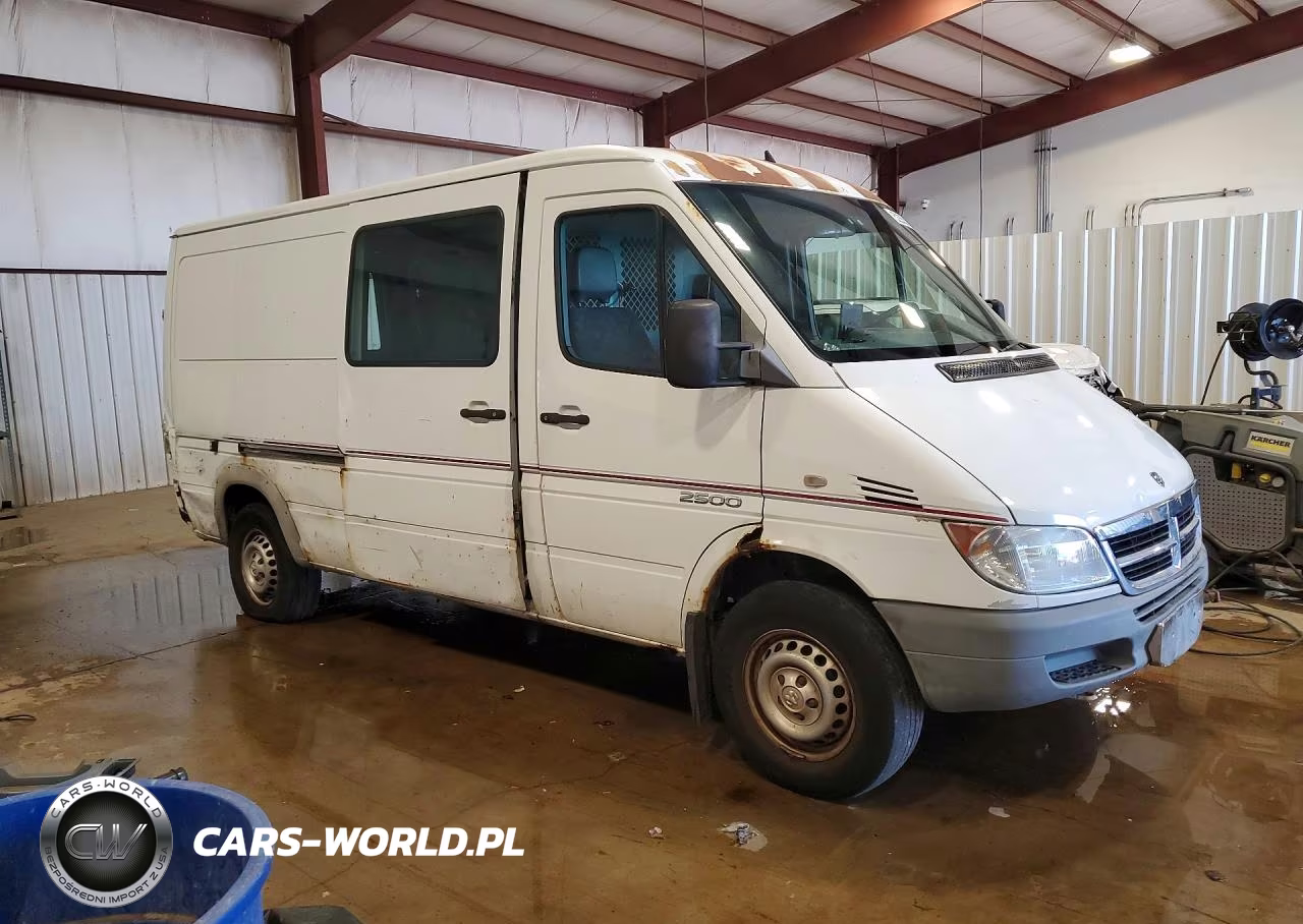 2005 Dodge Sprinter 2500 Delivery Van VIN:WD0PD644555819154 - 4