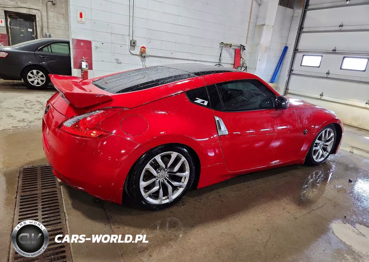 2013 Nissan 370Z Base VIN:JN1AZ4EH6DM382214 - 3