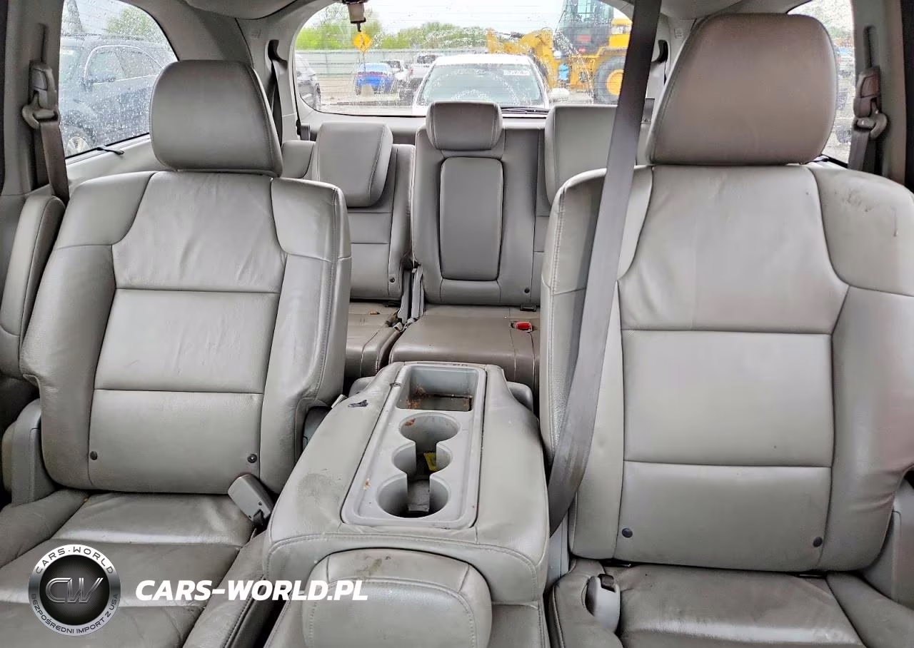 2012 Honda Odyssey Touring VIN:5FNRL5H98CB124537 - 10