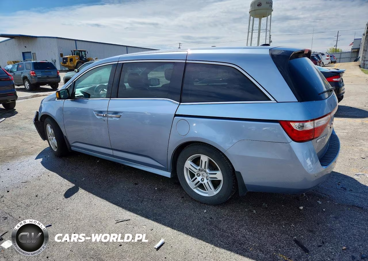 2012 Honda Odyssey Touring VIN:5FNRL5H98CB124537 - 2