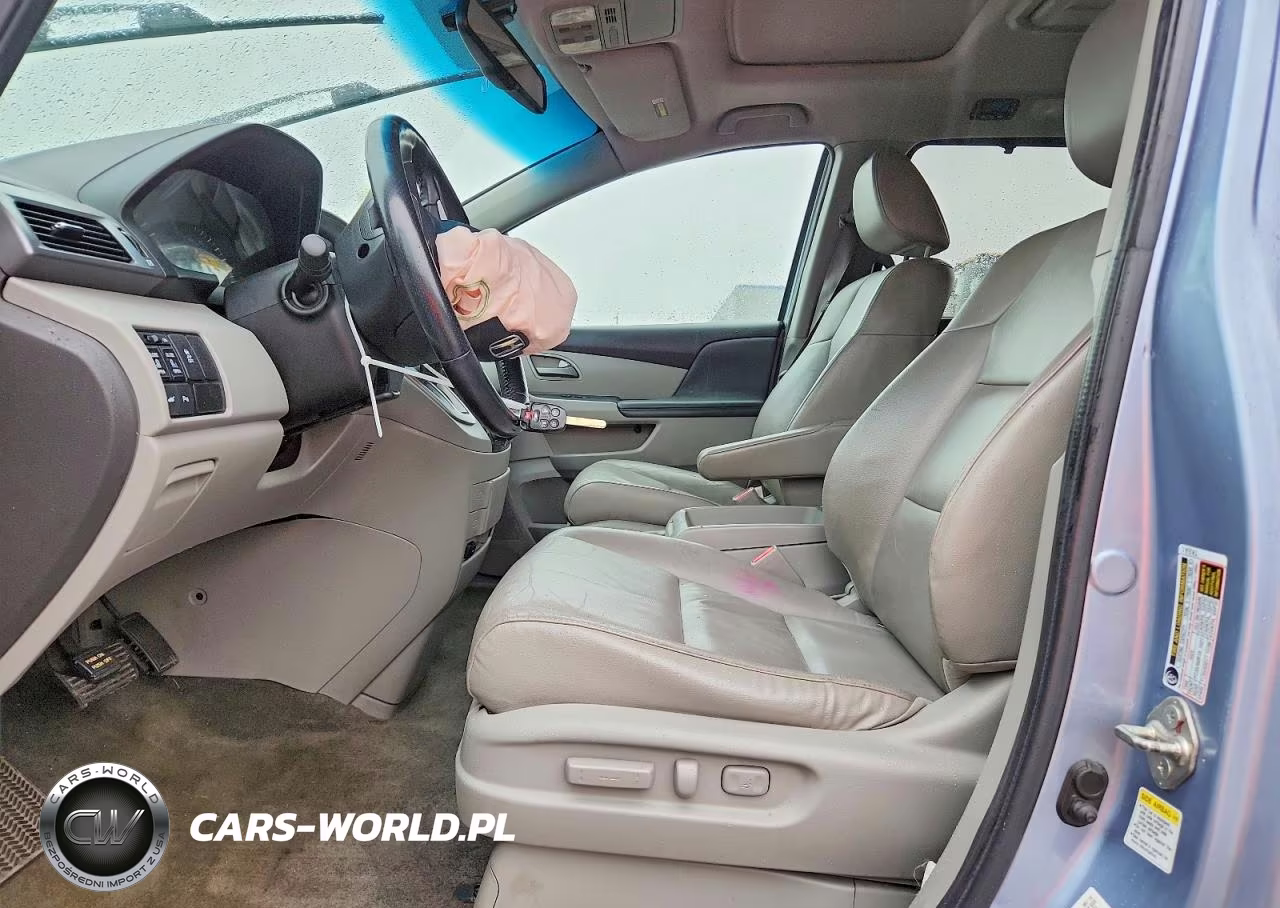2012 Honda Odyssey Touring VIN:5FNRL5H98CB124537 - 7