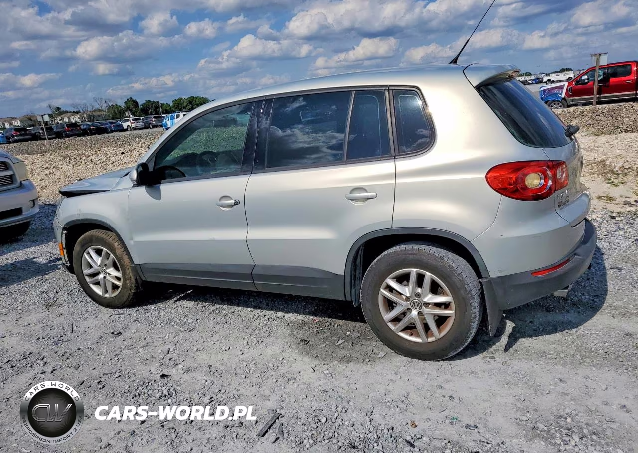 2011 Volkswagen Tiguan S VIN:WVGAV7AX5BW548727 - 2