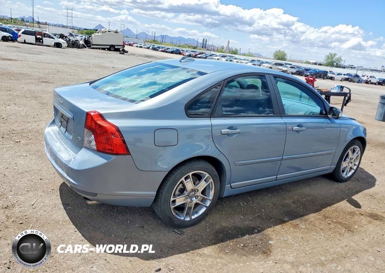2008 Volvo S40 T5 VIN:YV1MS672682367114 - 3