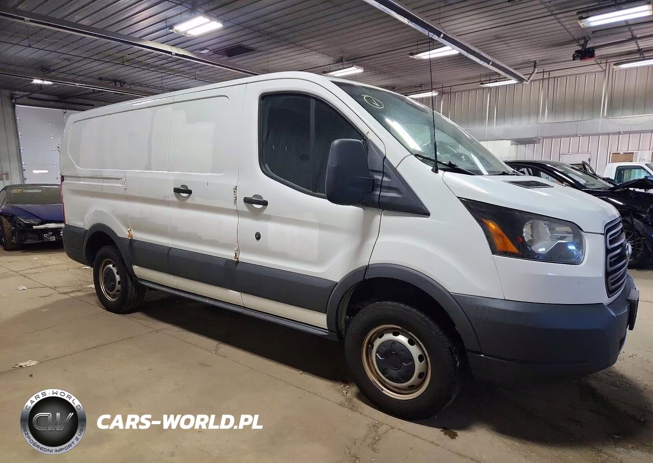 2015 Ford Transit 250 Delivery Van VIN:1FTYR1ZM0FKB21547 - 4