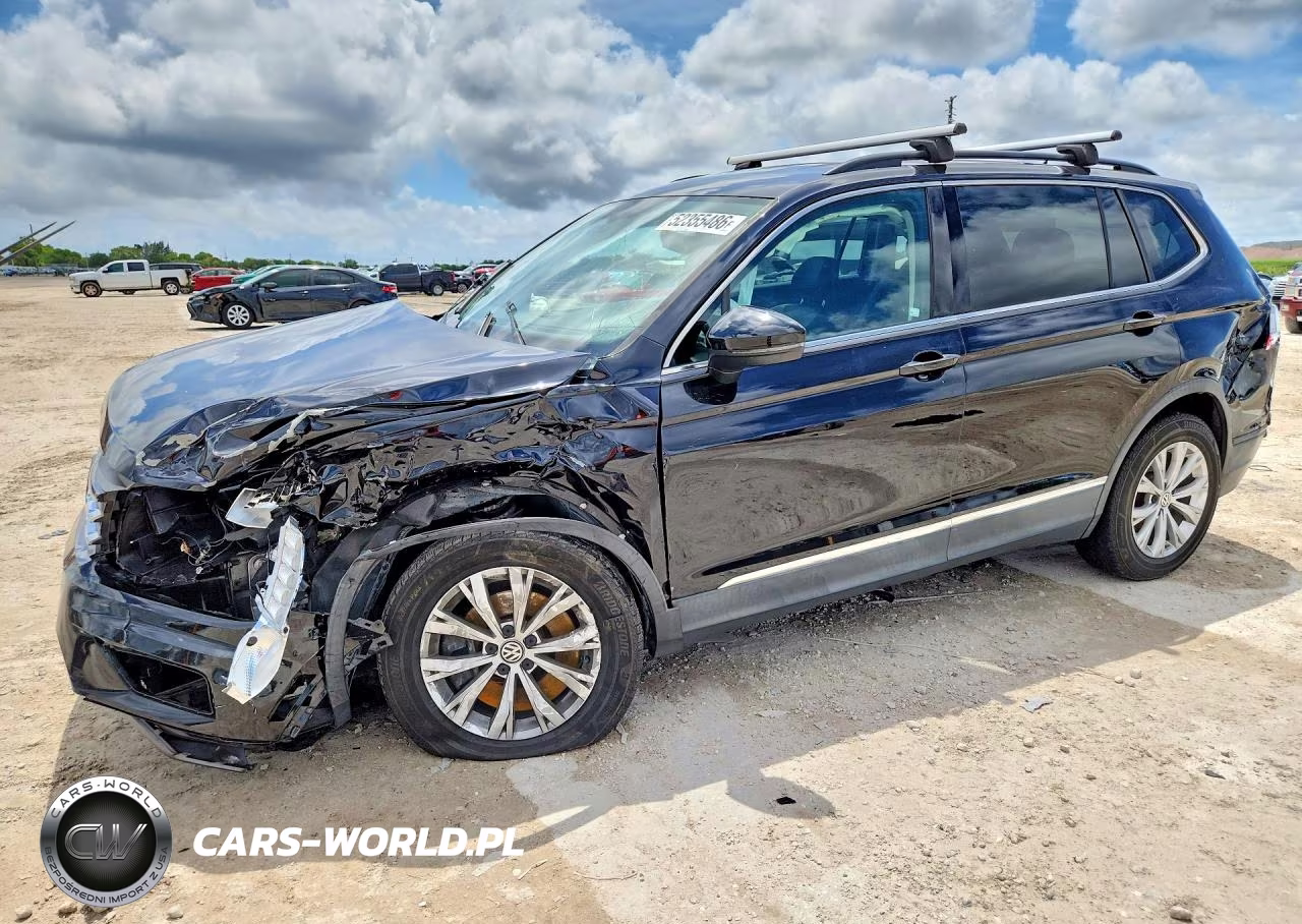 2018 Volkswagen Tiguan Se VIN:3VV3B7AX4JM210161 - 1