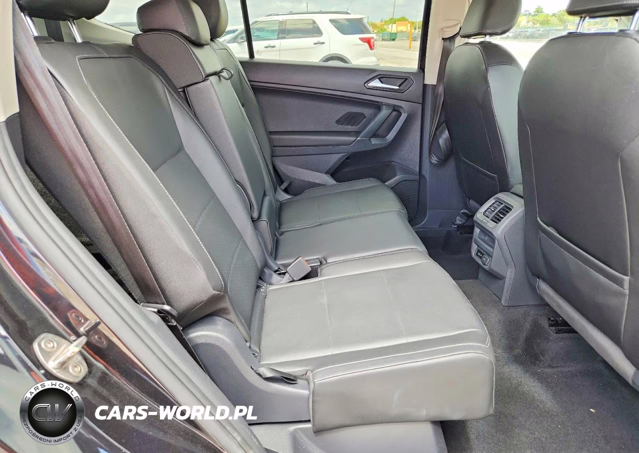 2018 Volkswagen Tiguan Se VIN:3VV3B7AX4JM210161 - 11
