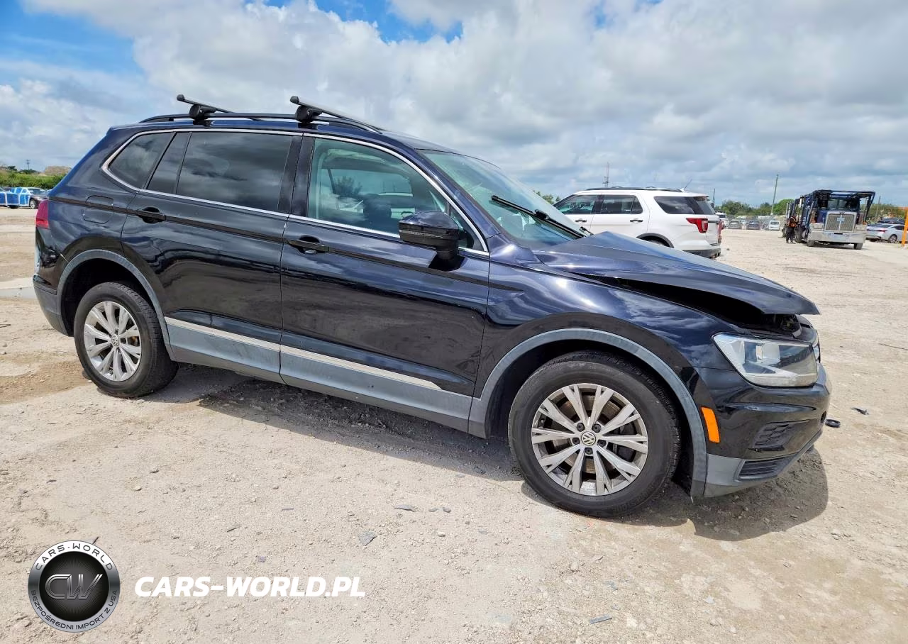 2018 Volkswagen Tiguan Se VIN:3VV3B7AX4JM210161 - 4