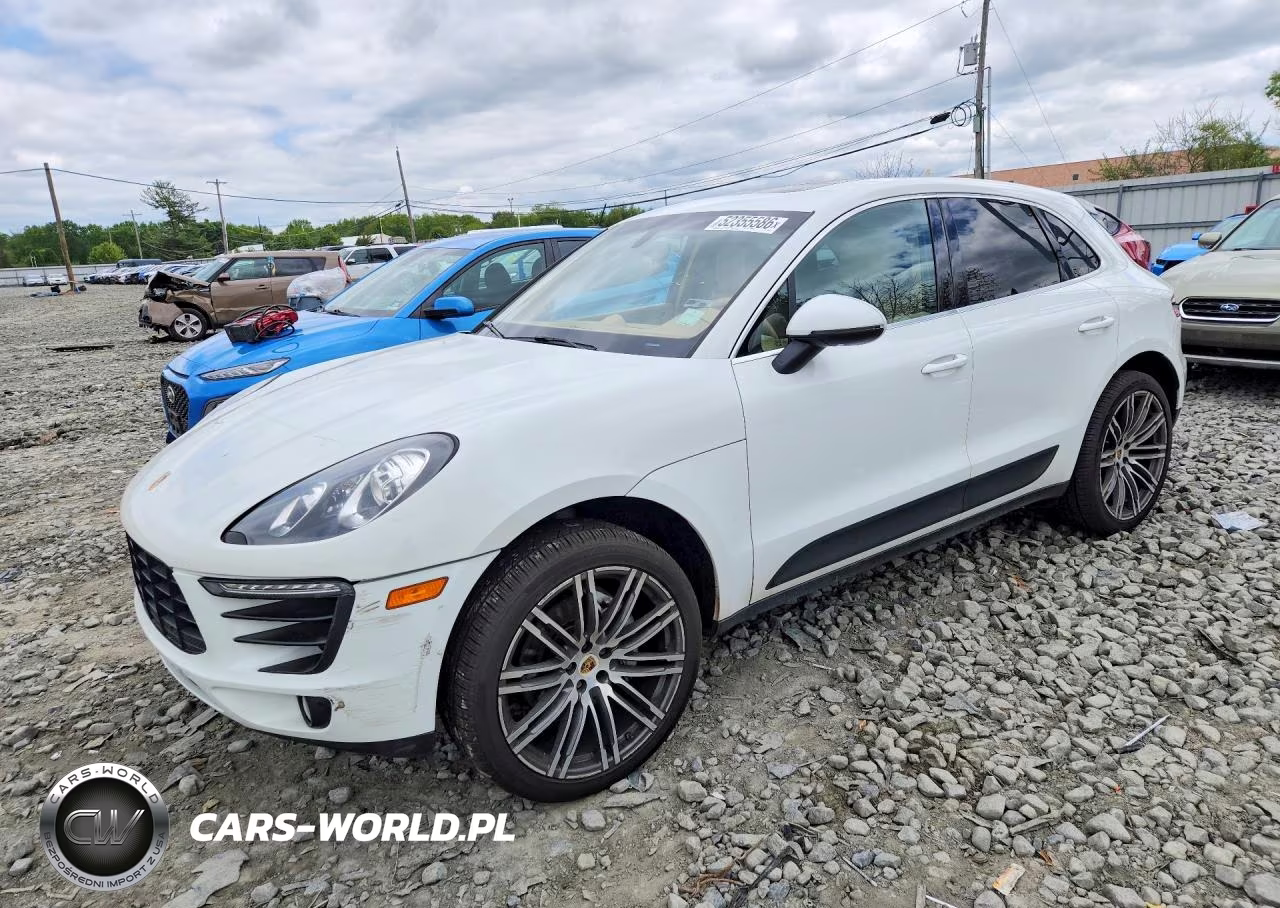 2015 Porsche Macan S