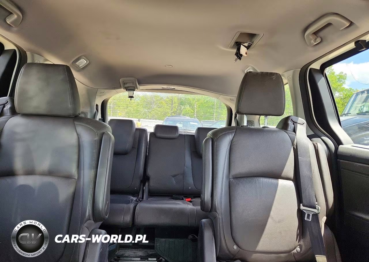 2018 Honda Odyssey Elite VIN:5FNRL6H96JB022642 - 10