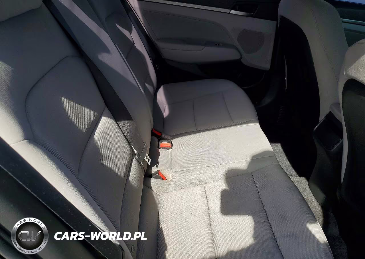 2018 Hyundai Elantra Sel VIN:5NPD84LF1JH227719 - 10