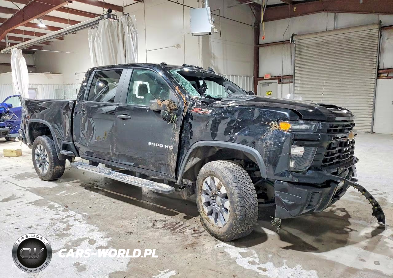 2024 Chevrolet Silverado K2500 Custom VIN:2GC4YMEY0R1198449 - 4