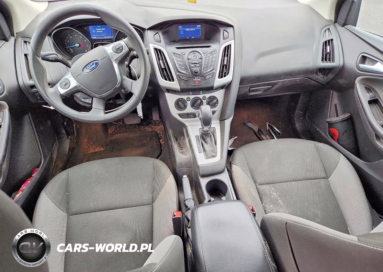 2014 Ford Focus Se VIN:1FADP3F26EL391755 - 8