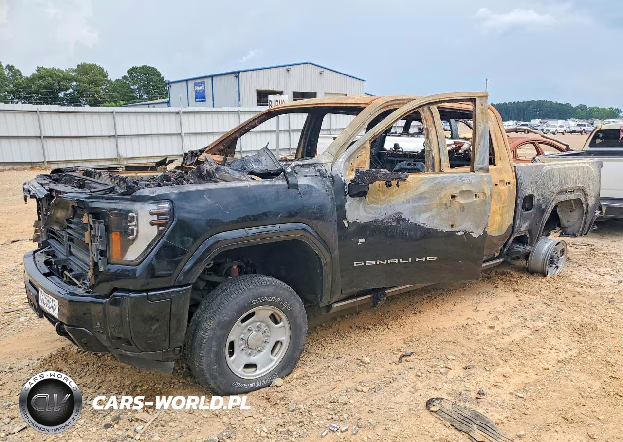 2024 GMC Sierra K2500 Denali – zdjęcie 1 z 11