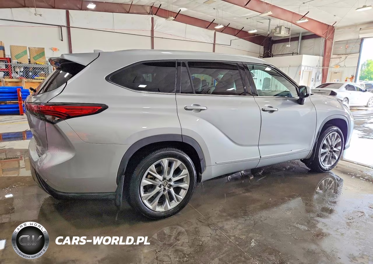 2020 Toyota Highlander Limited VIN:5TDDZRBH2LS022095 - 3