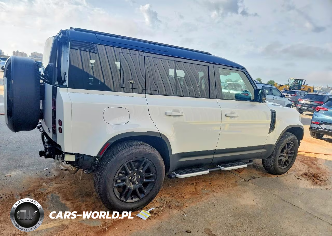 2023 Land Rover Defender 110 S VIN:SALEJ7EX1P2239436 - 3