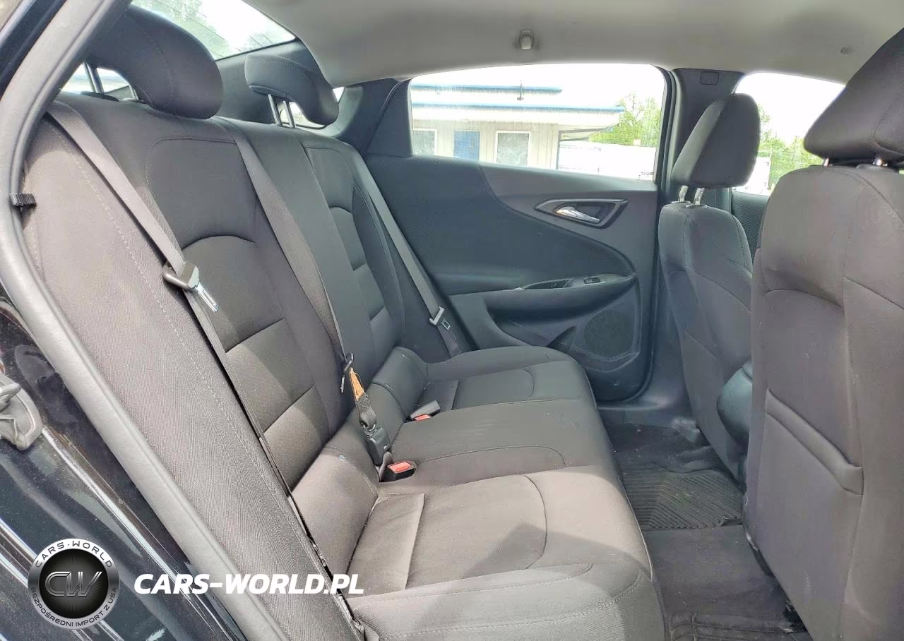 2024 Chevrolet Malibu Rs VIN:1G1ZG5ST8RF246353 - 10