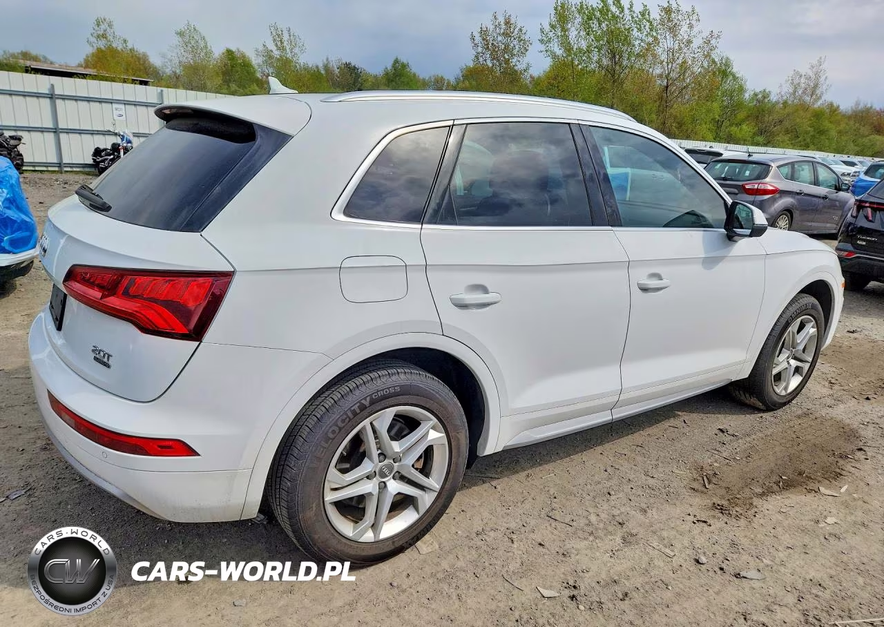 2018 Audi Q5 Premium Plus VIN:WA1BNAFYXJ2223594 - 3