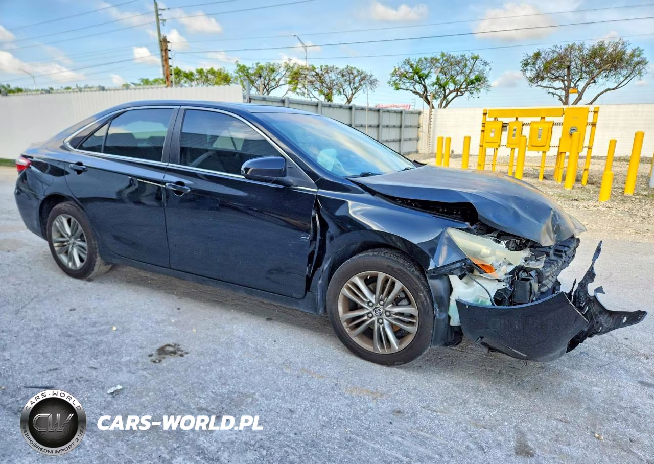 2016 Toyota Camry Se VIN:4T1BF1FK7GU155486 - 4