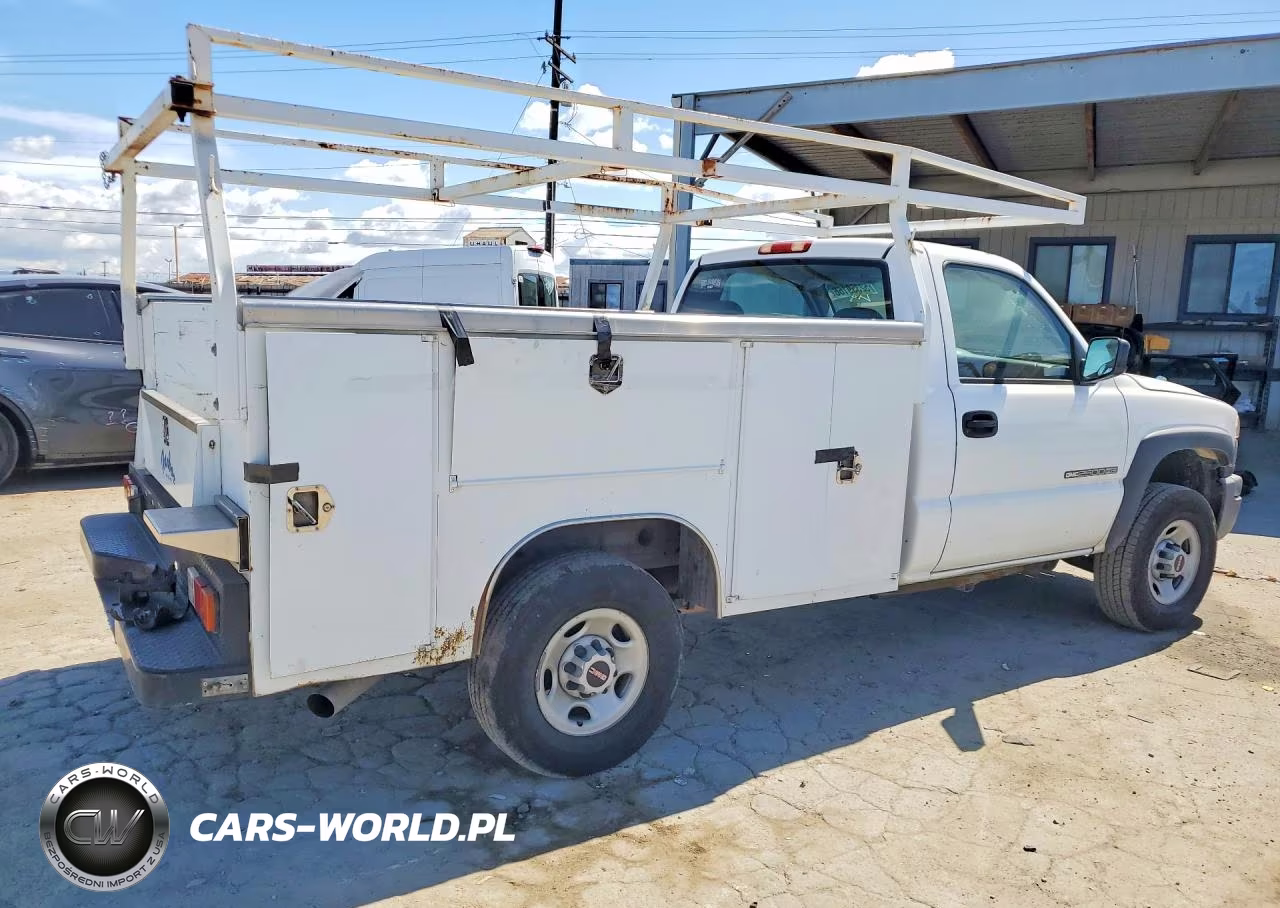 2005 GMC 2500 VIN:1GDHC24U05E241470 - 3