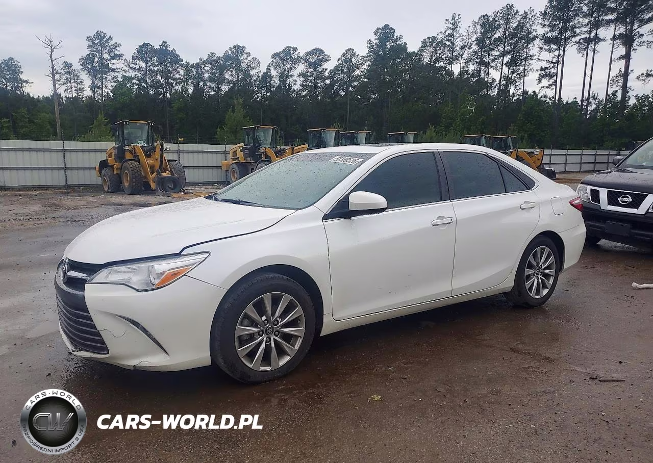 2016 Toyota Camry Xle – zdjęcie 1 z 12