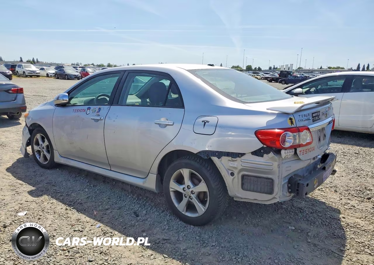 2011 Toyota Corolla S VIN:2T1BU4EE8BC693983 - 2