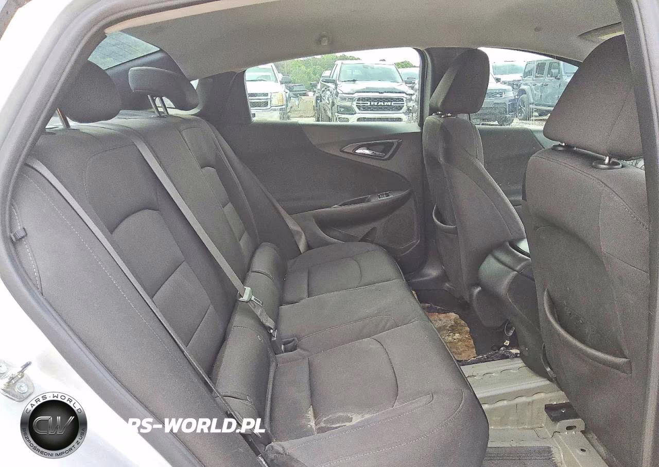 2019 Chevrolet Malibu Rs VIN:1G1ZG5ST2KF217095 - 10